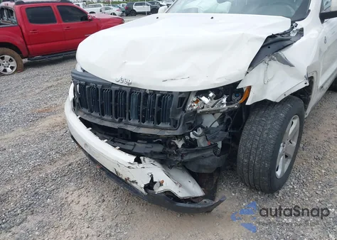 2011 Jeep Grand Cherokee Laredo из США, поврежденный, VIN 1J4RR4GT8BC538204